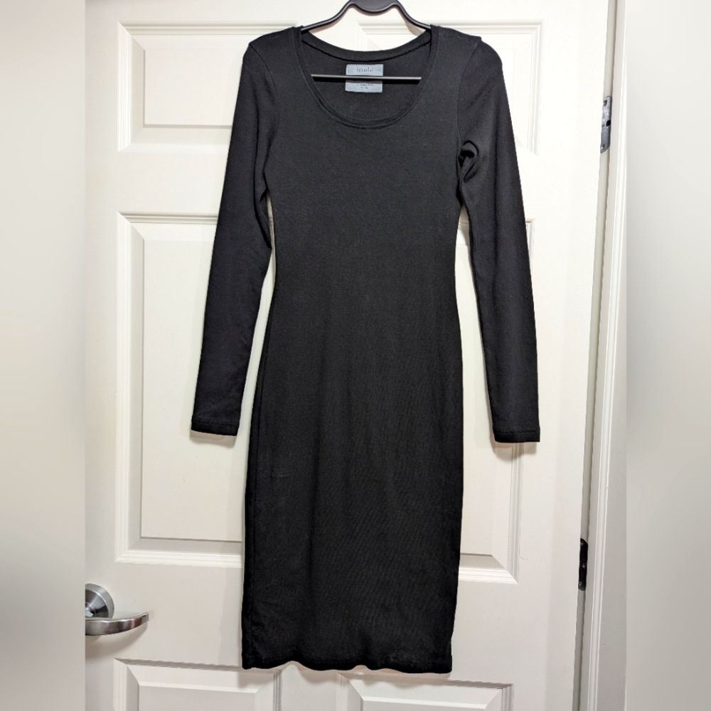 Medium Long Sleeve Black Dress